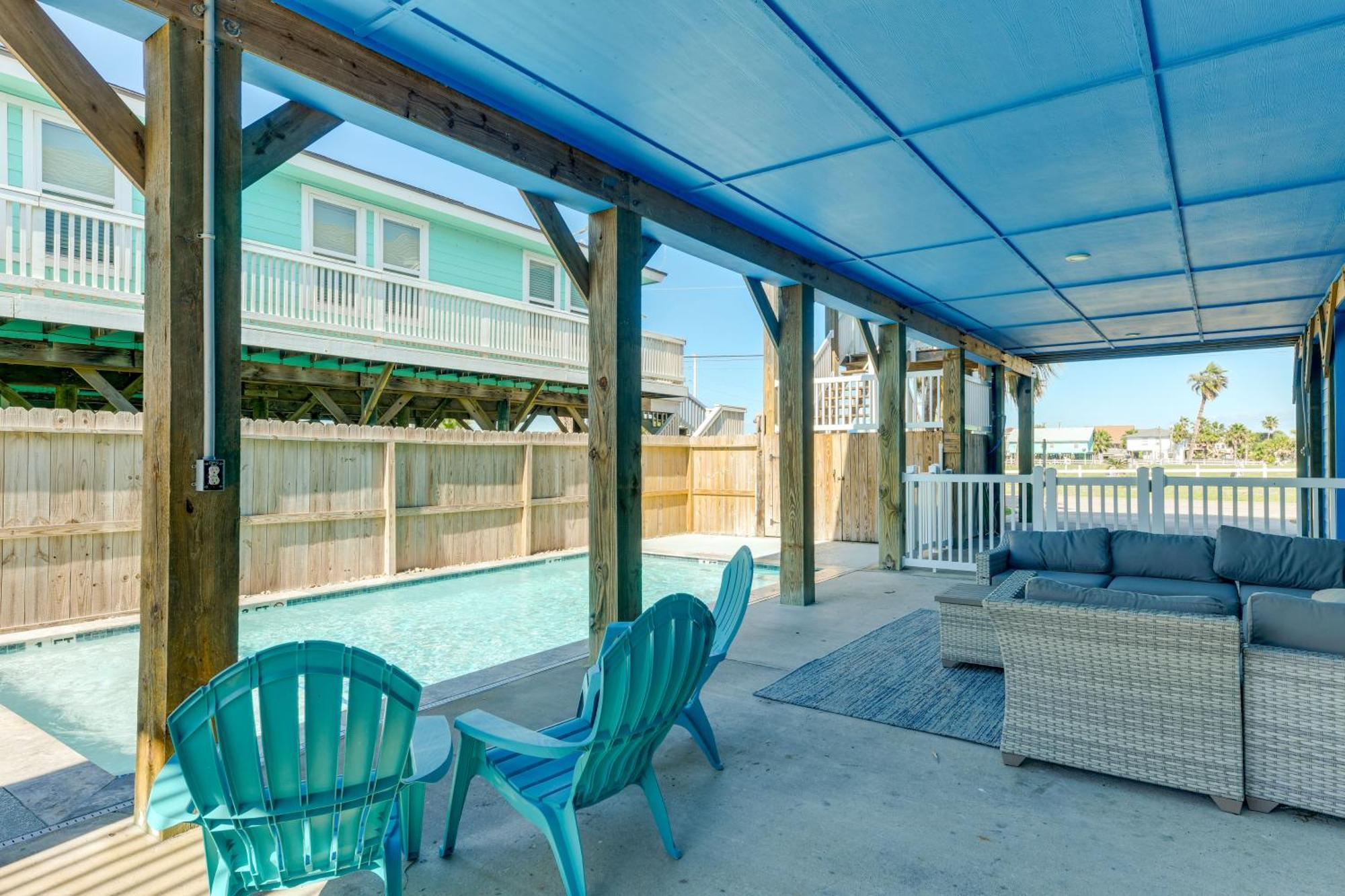 Trendy Port Aransas Home With Private Pool And Deck! Exterior foto